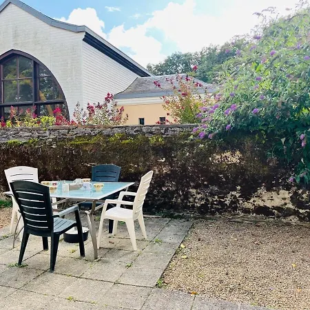 Casa De La Haye : Gite 4 Avrillé