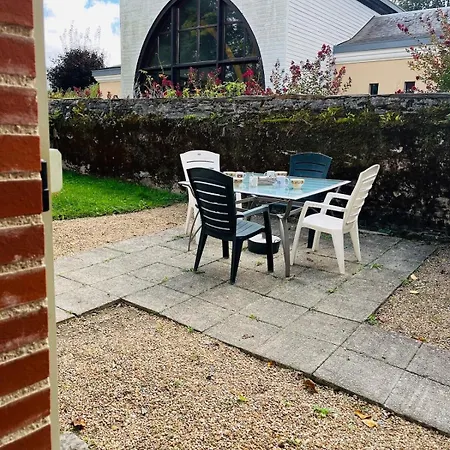 Casa De La Haye : Gite 4 Avrillé